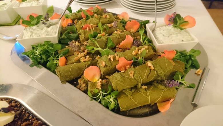 Stuffed vine leaves, © I.R.