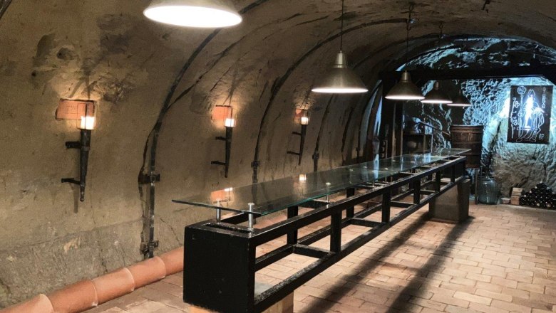 Wine cellar, © Familie Schlager