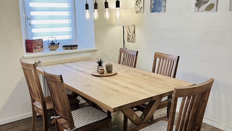 Dining area, &copy; A