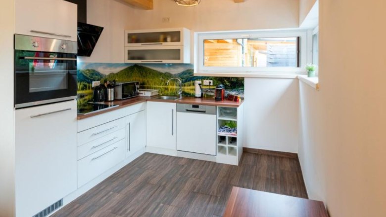 Kitchen, &copy; Chalets Lunz am See