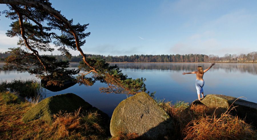 Assangteich brine rock world