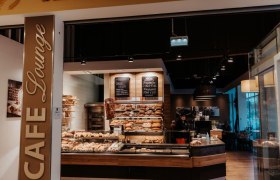 Cafe-Bakery-Confectionery Riesenhuber, © Bäckerei Riesenhuber