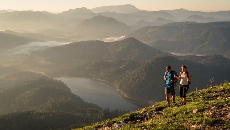 Magnificent view from the peak of Gemeindealpe Mitterbach, © Robert Herbst