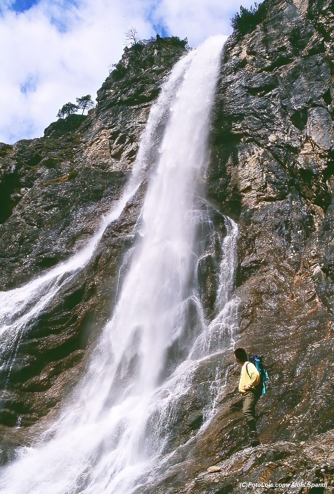 waterfall_oetschergraeben_mirafall-iii