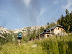 Wiener Alpen Bogen Etappe: 11 Waxriegelhaus, © Niederösterreich Werbung/Franziska Consolati