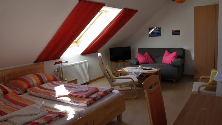 Apartment bedroom 1, &copy; G&uuml;nter Kytka