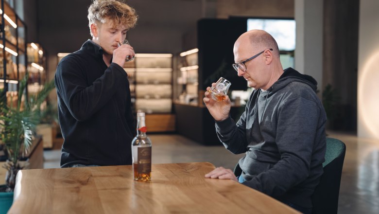 MalzWelt - Whisky & Vodka Distillery, &copy; Moststra&szlig;e, dochbodnliacht