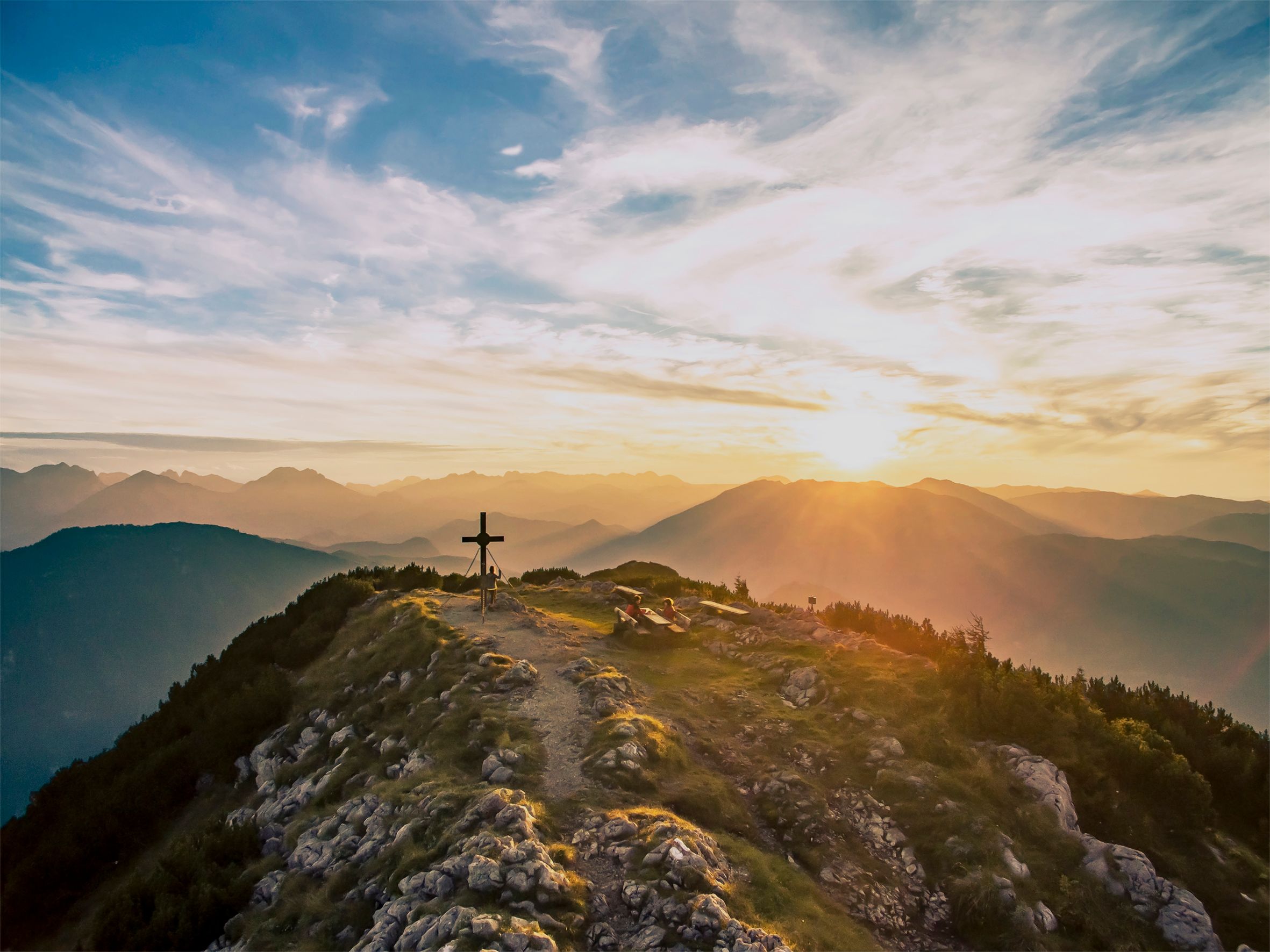 RH_Mountain_Summer_2019_Key_Visual_Small_0066_Corrected.jpg(1)