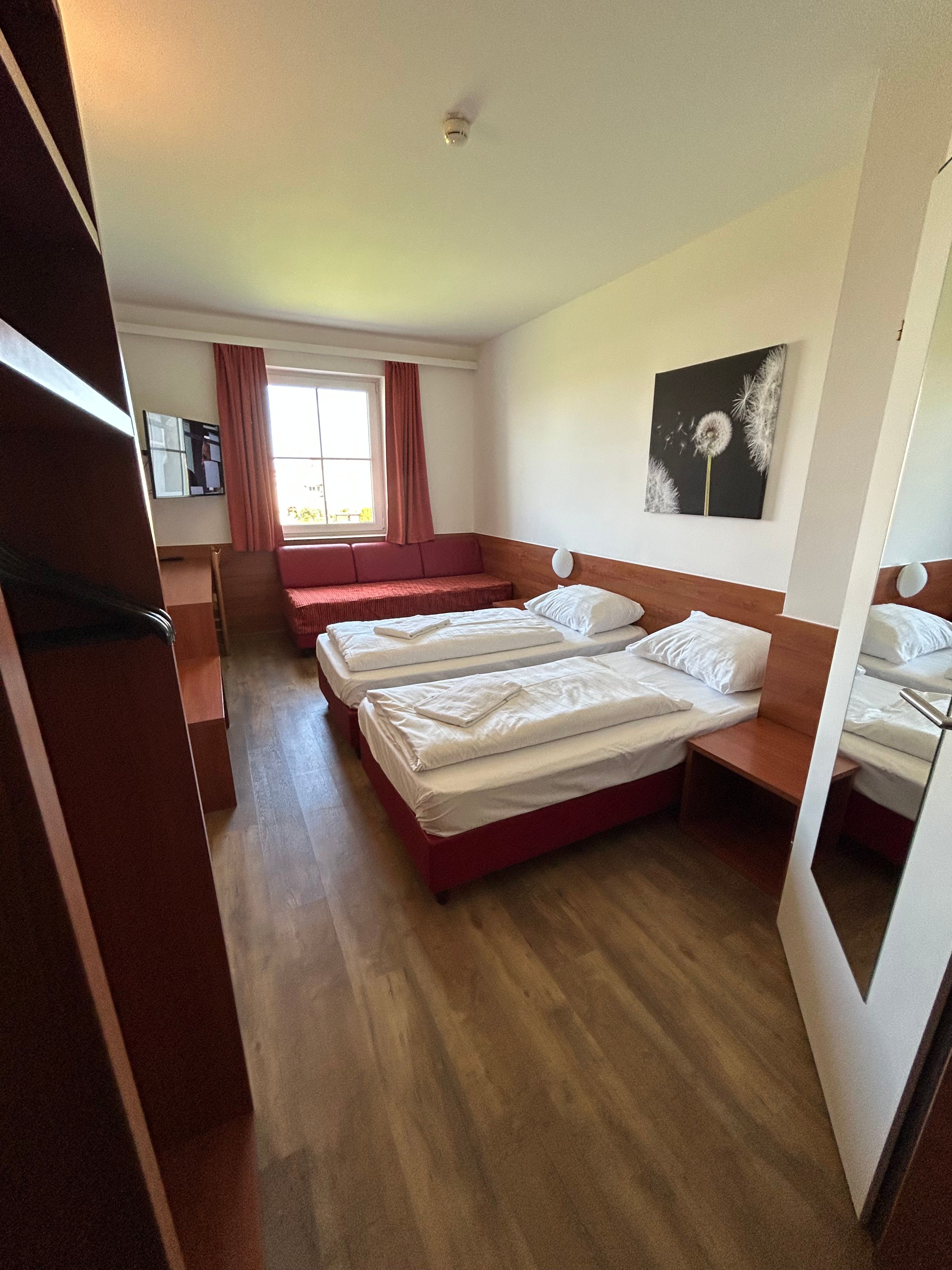 Spacious double room