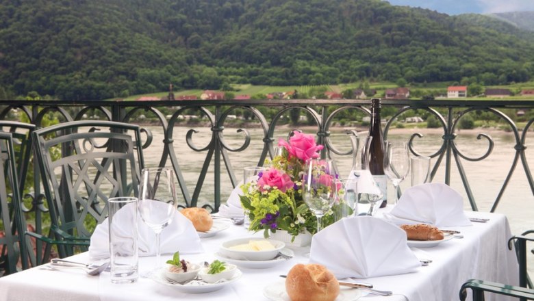 Donauterrasse, © Gregor Schweinester
