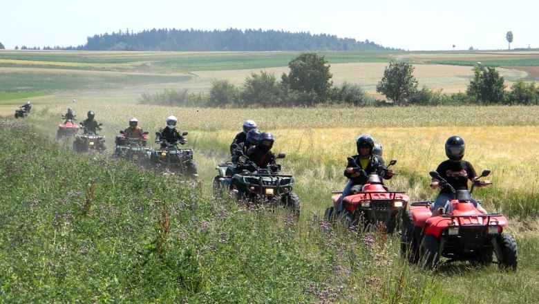 Quad bike tour, © Dynamite Tours