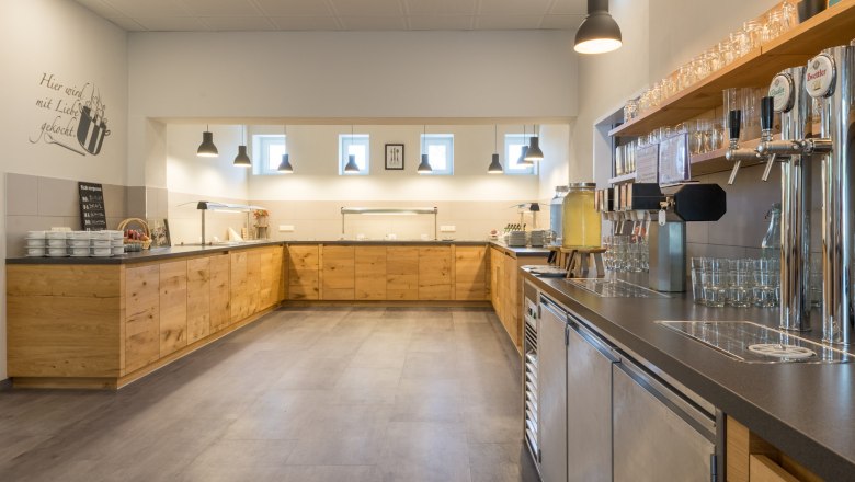 campus-horn-culinary-buffet-landscape-min, &copy; campus Horn