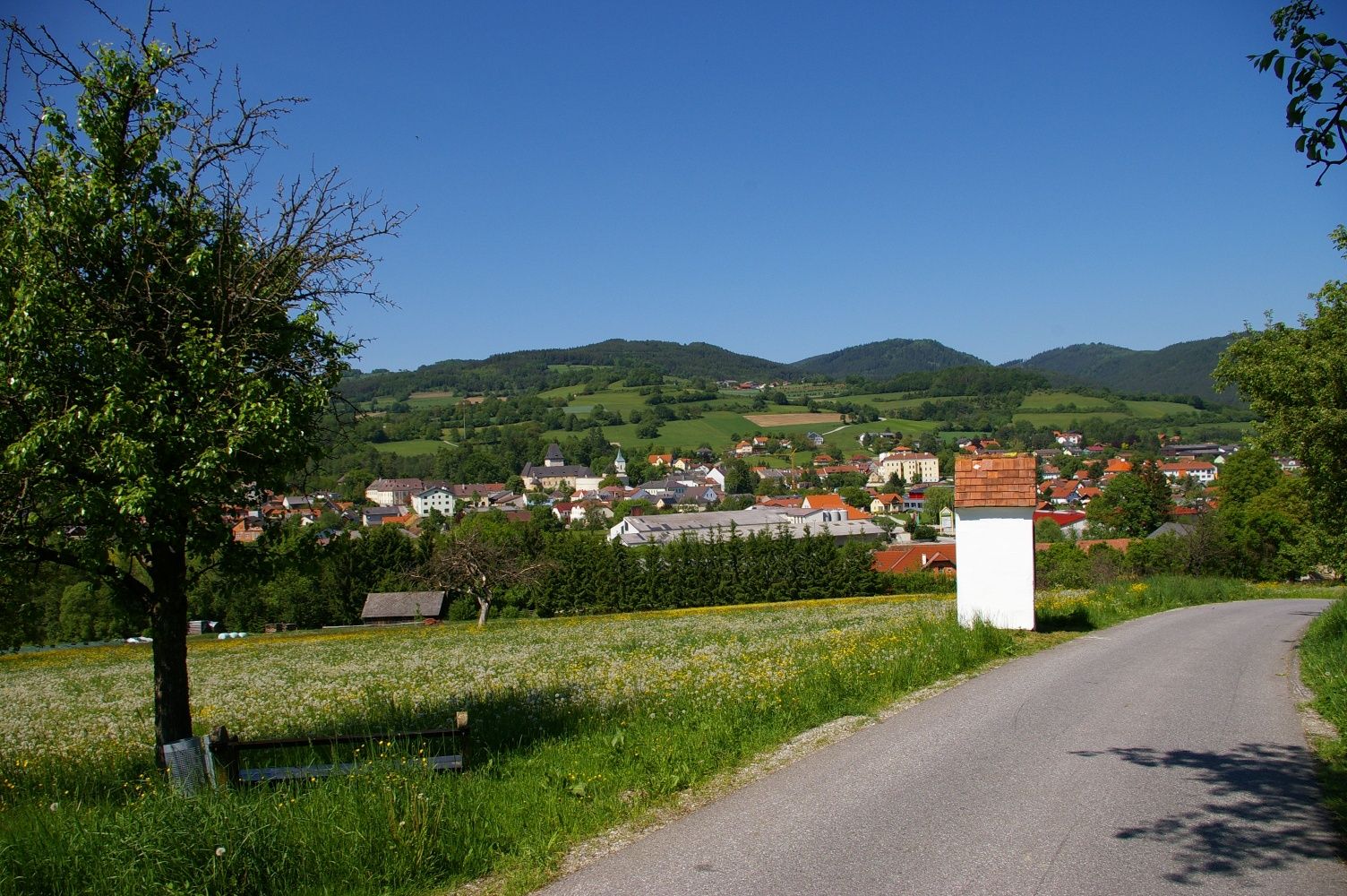 Pöggstall after the end of the village in the direction of Krempersbach and Laas
