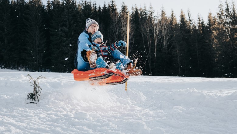 Fun in the snow, © Demolsky