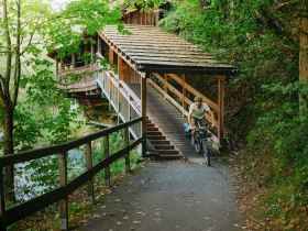 Quarb H&auml;ngebr&uuml;cke, &copy; Wiener Alpen in Nieder&ouml;sterreich