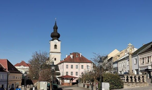 Heidenreichstein town square