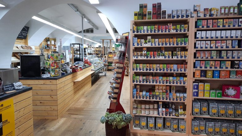 Gerda's Bioladen interior view, &copy; Bergkirchner-Sch&ouml;berl