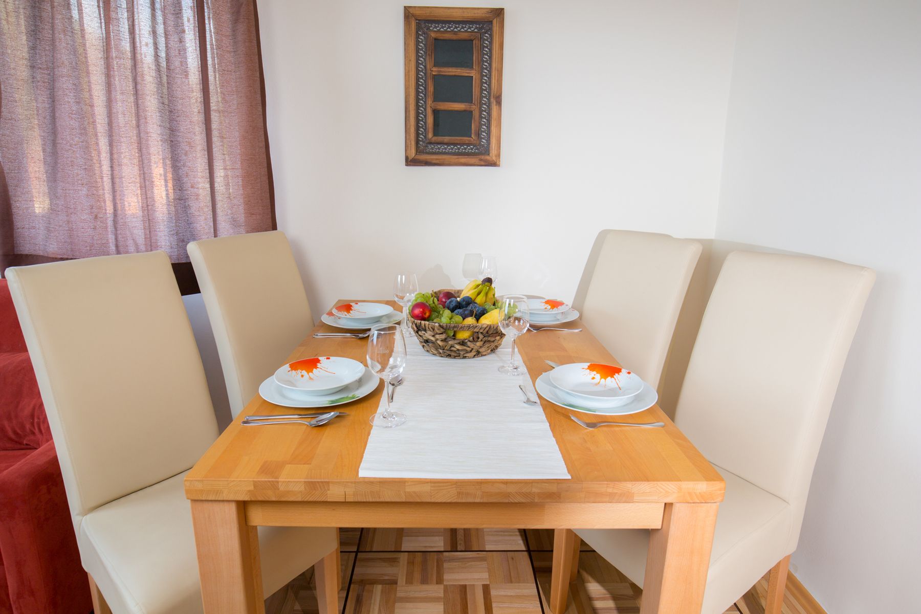 Dining area in the Eisenstein apartment