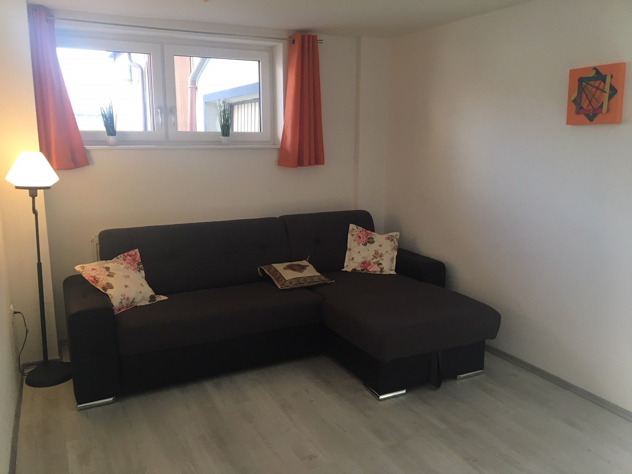 Living room with corner sofa 