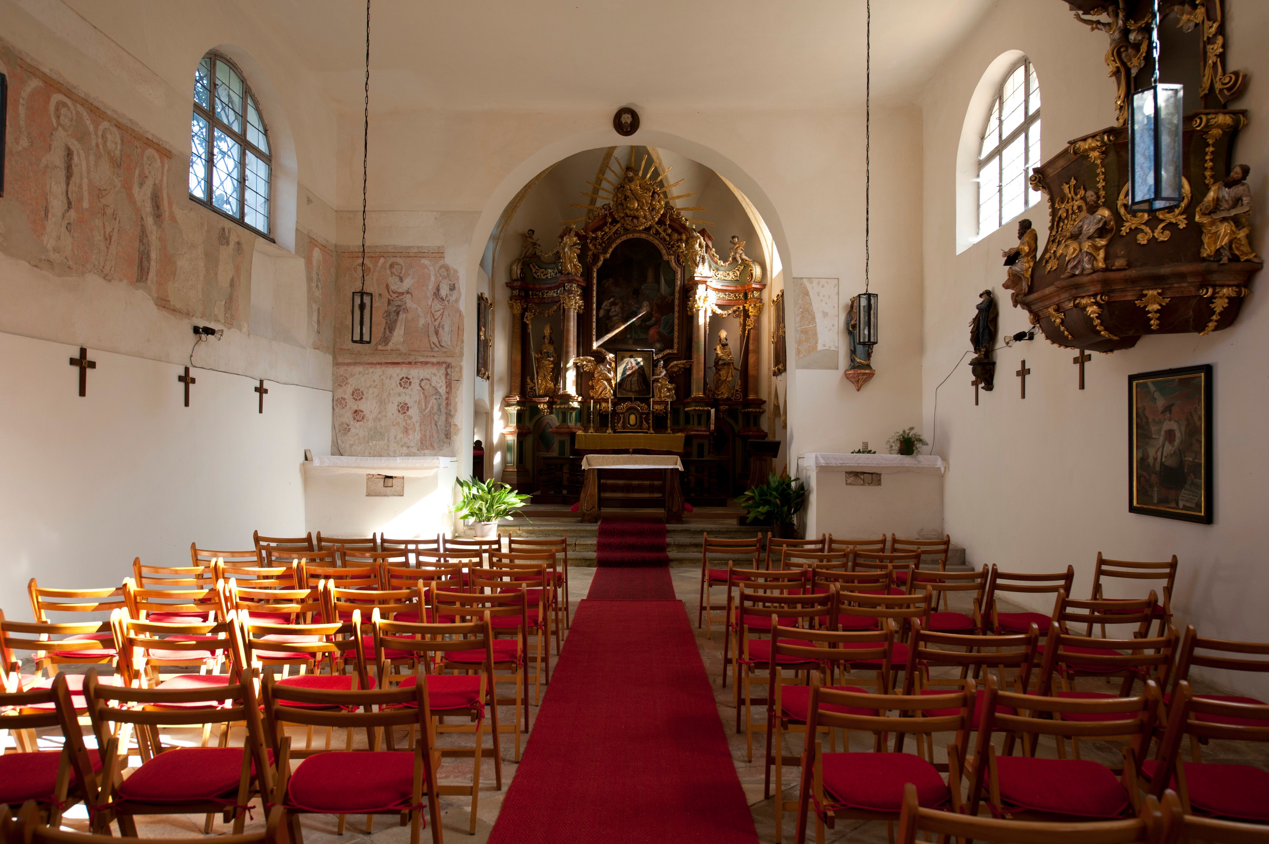 Filial church St. Johannim Mauerthale Interior