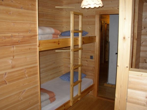 Overnight stay with hut sleeping bag