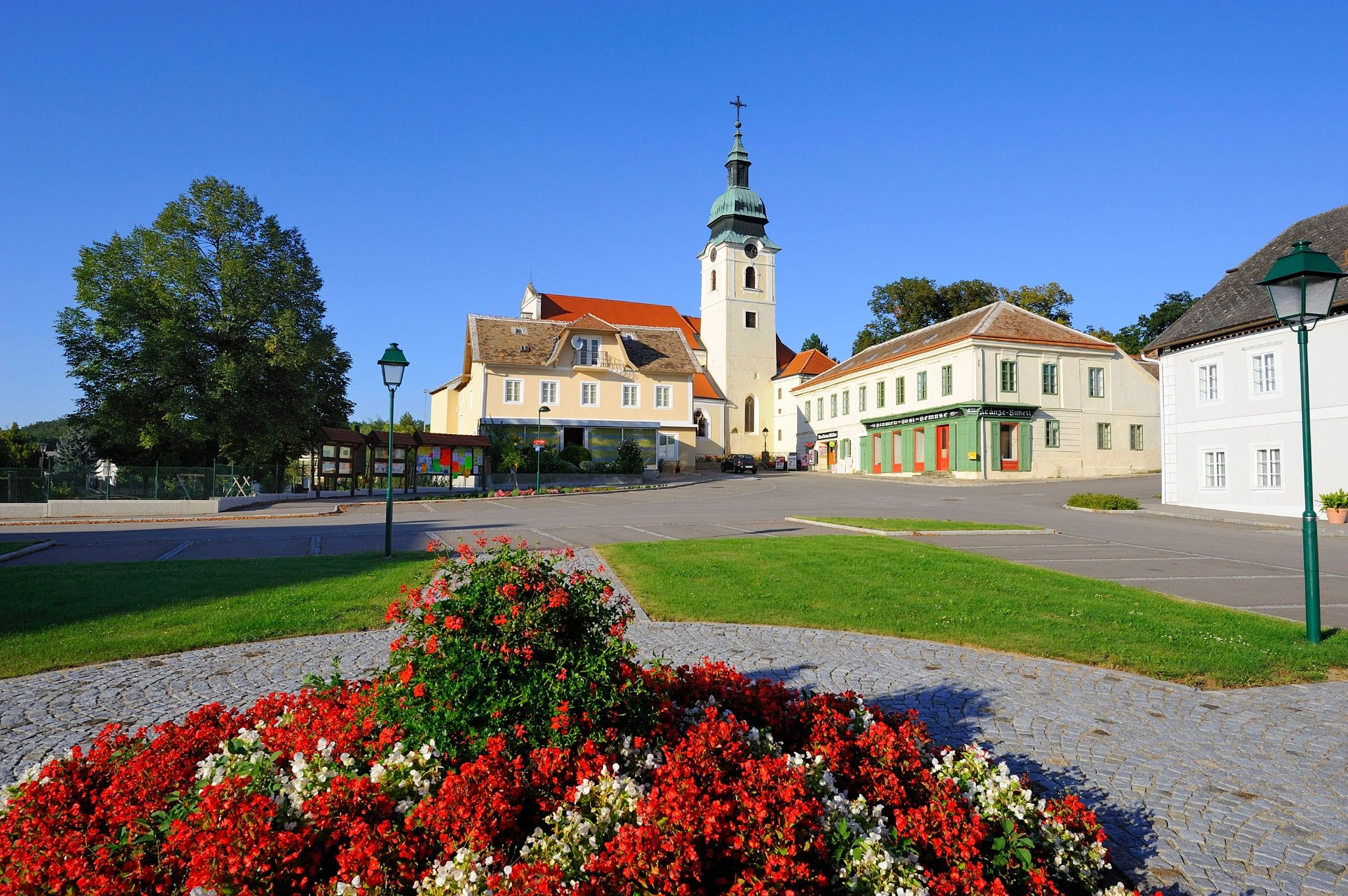 Sitzendorf main square