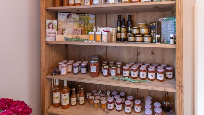 Products at the Hotel Garni Donauhof, &copy; Marlies Mandl Donauhof