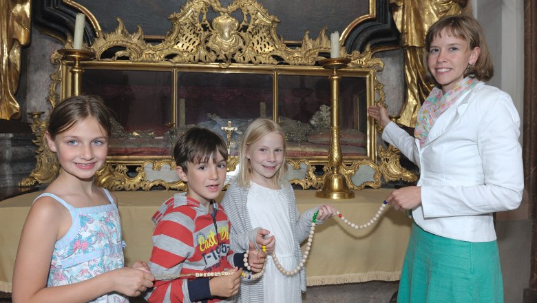 Guided tour for children at D&uuml;rnstein Abbey, &copy; Gregor Semrad