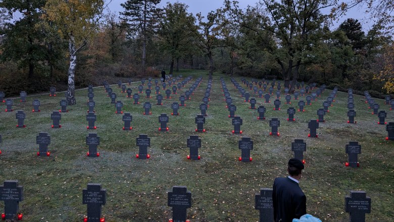 Military cemetery, © Retzer Land / Daniel Wöhrer