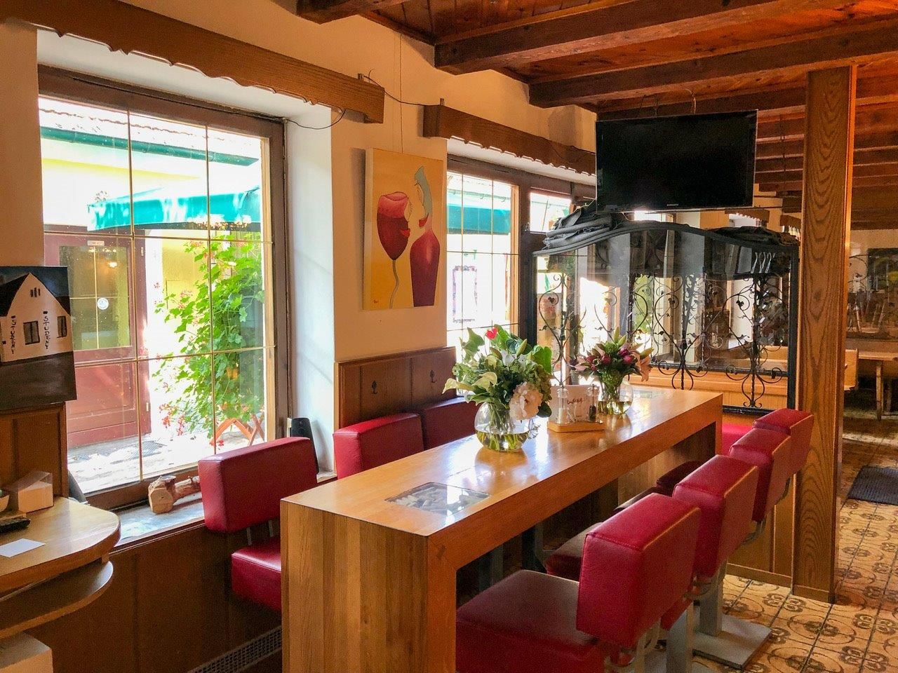 Regulars' table