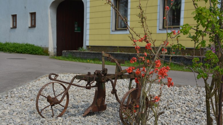 Courtyard entrance, © Landhof Lydia