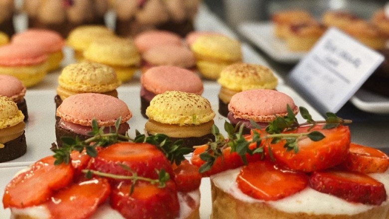 Caf&eacute; Schubert pastry shop, &copy; Caf&eacute; Schubert