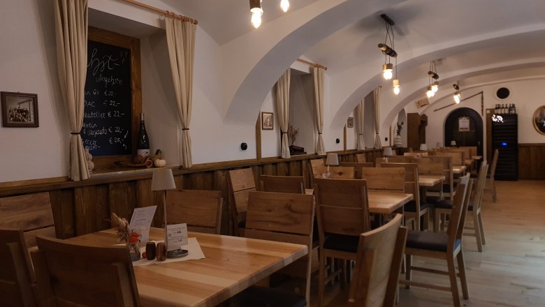 Aignerei wine tavern, &copy; Aignerei Heuriger