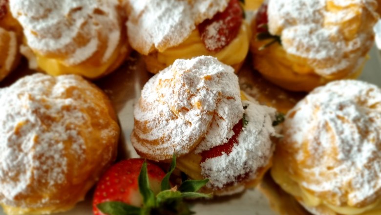 Cream puff, © SciBBess - das Stadtcafe