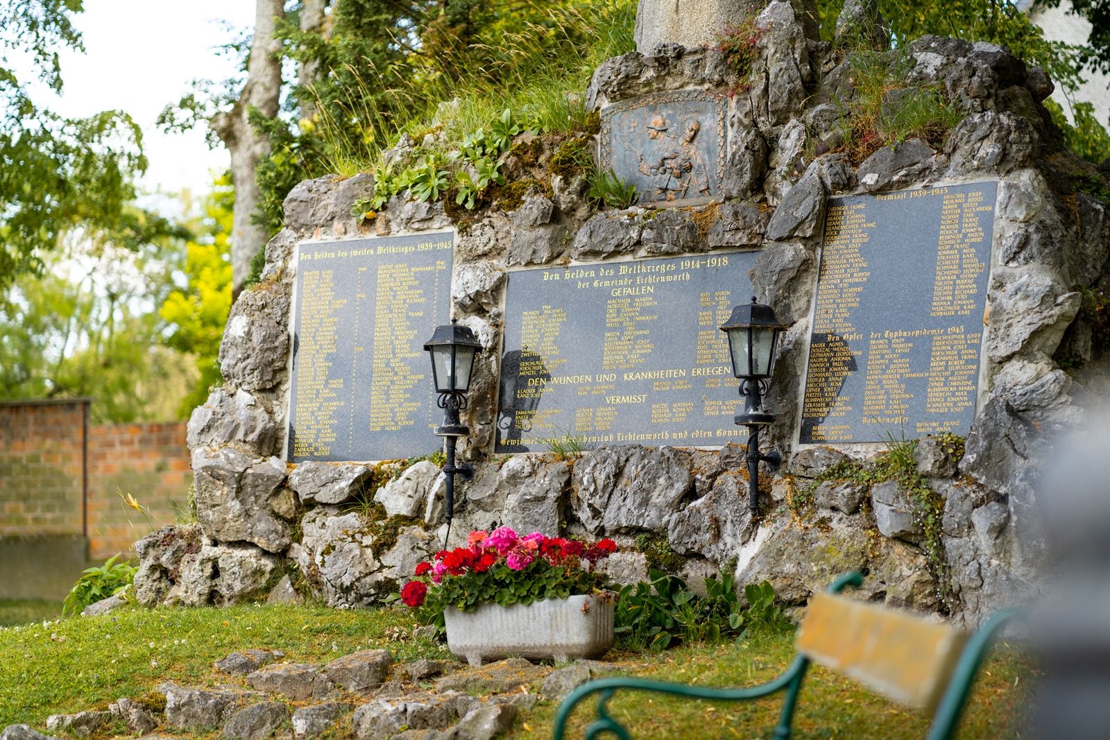 War memorial 