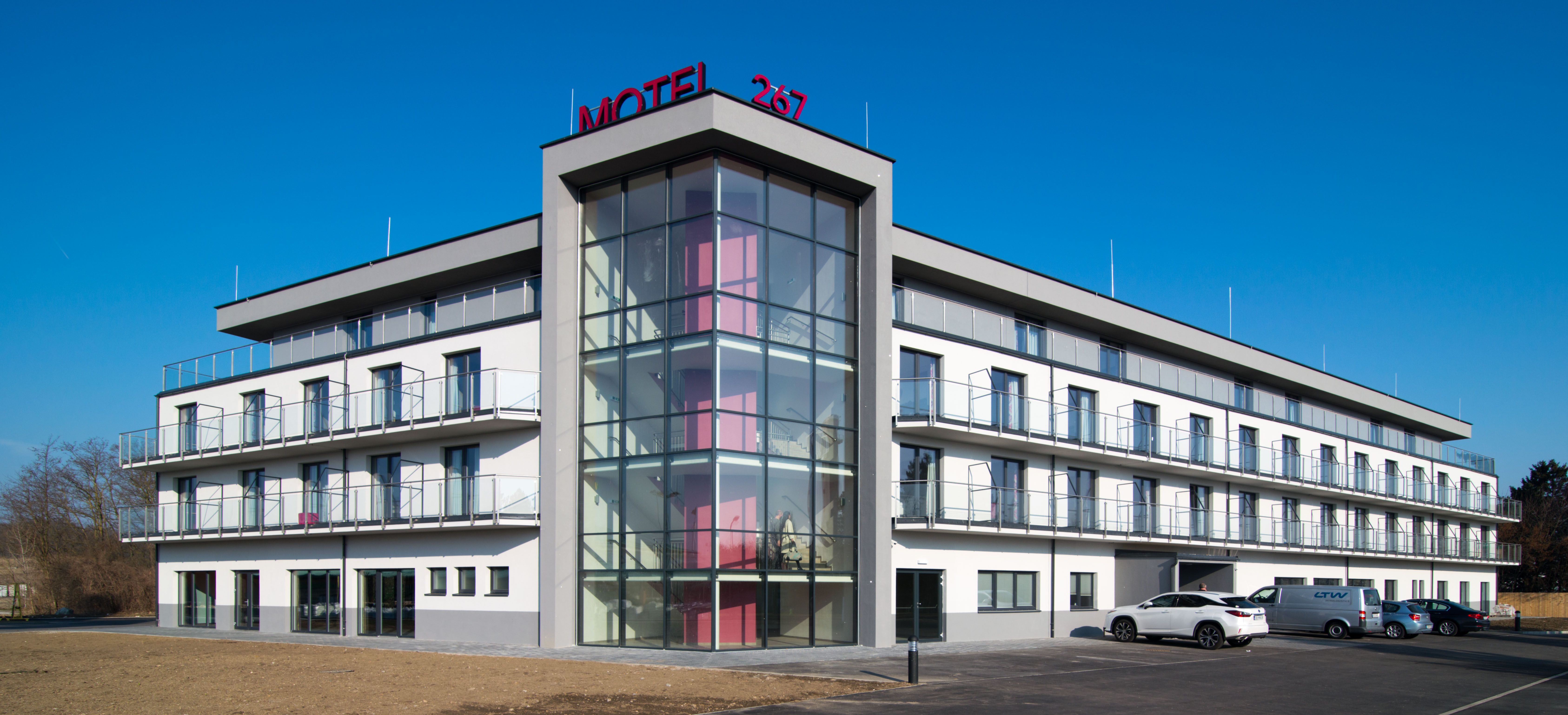 motel-267-aussen-1