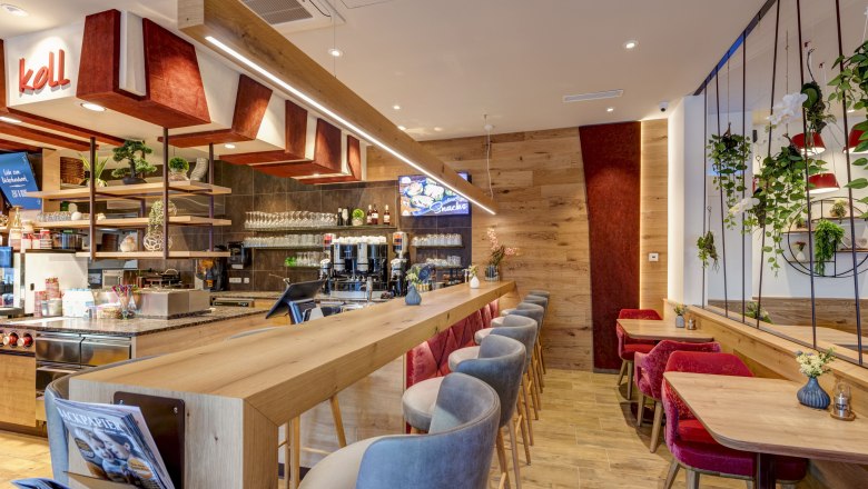 Leisurely coffee break., &copy; Koll GmbH