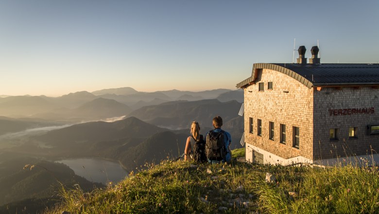 Legendary views of Lake Erlaufsee - from the Terzerhaus at the summit of the Gemeindealpe Mitterbach, © Robert Herbst