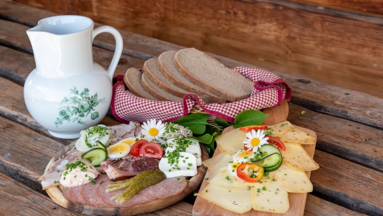 Snack, &copy; H&ouml;barten