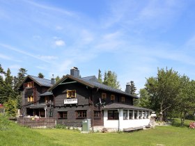 Wilhelm-Eichert-Hütte©BwagCommons, © Wiener Alpen in Niederösterreich