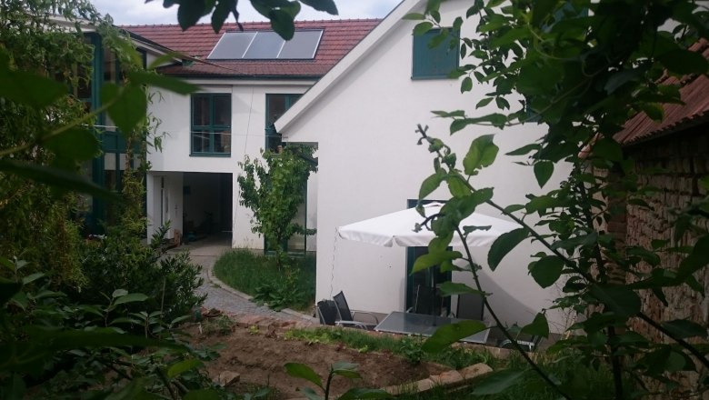 courtyard-view-terrace-1-x, © Christoph Mehofer