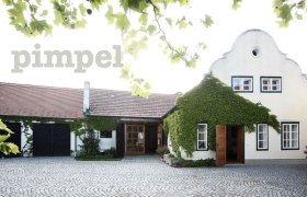 Pimpel Winery, exterior view