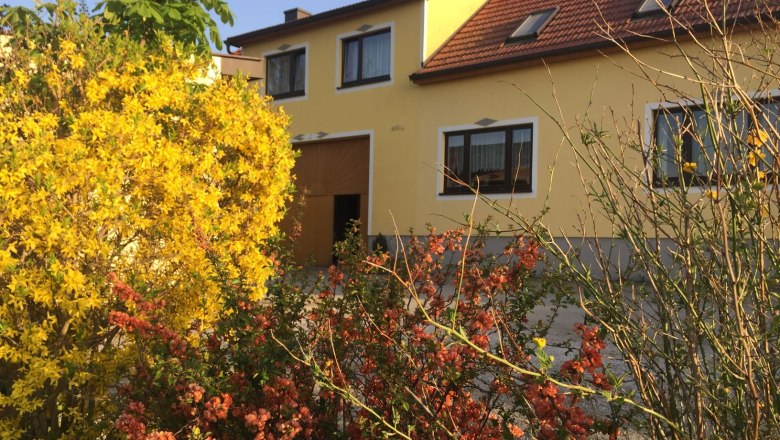 Exterior view, &copy; Amstetter's Ferienwohnung