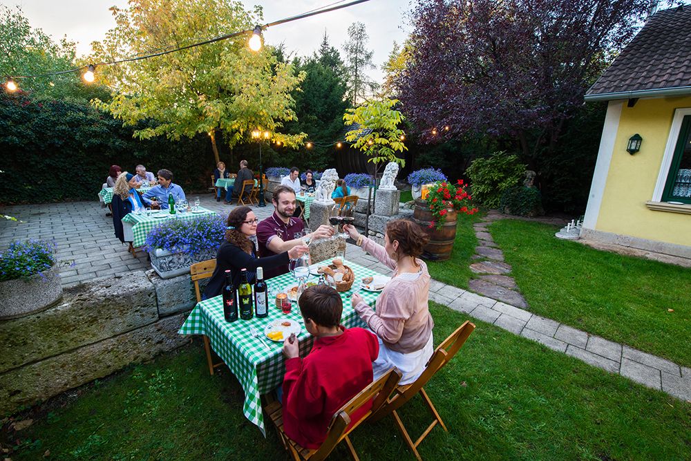 Culinary delights offered by 20 wine taverns