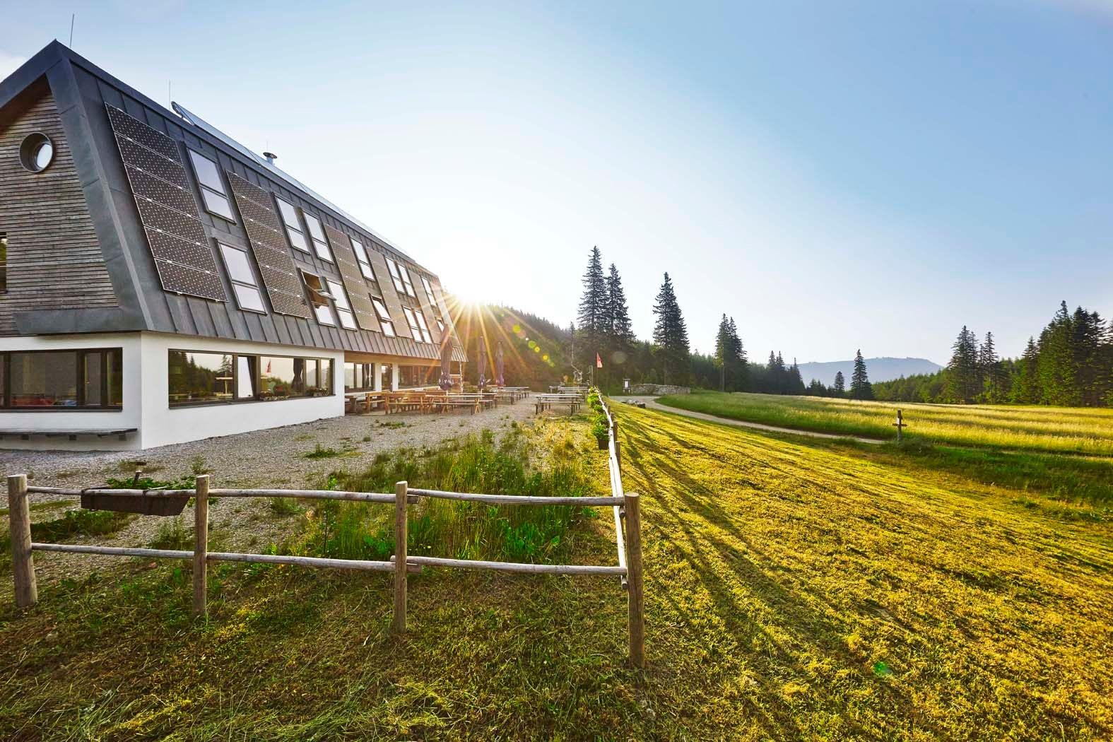 Friends of Nature House Knofeleben