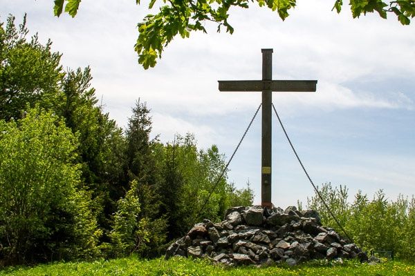 Hirschenstein summit cross