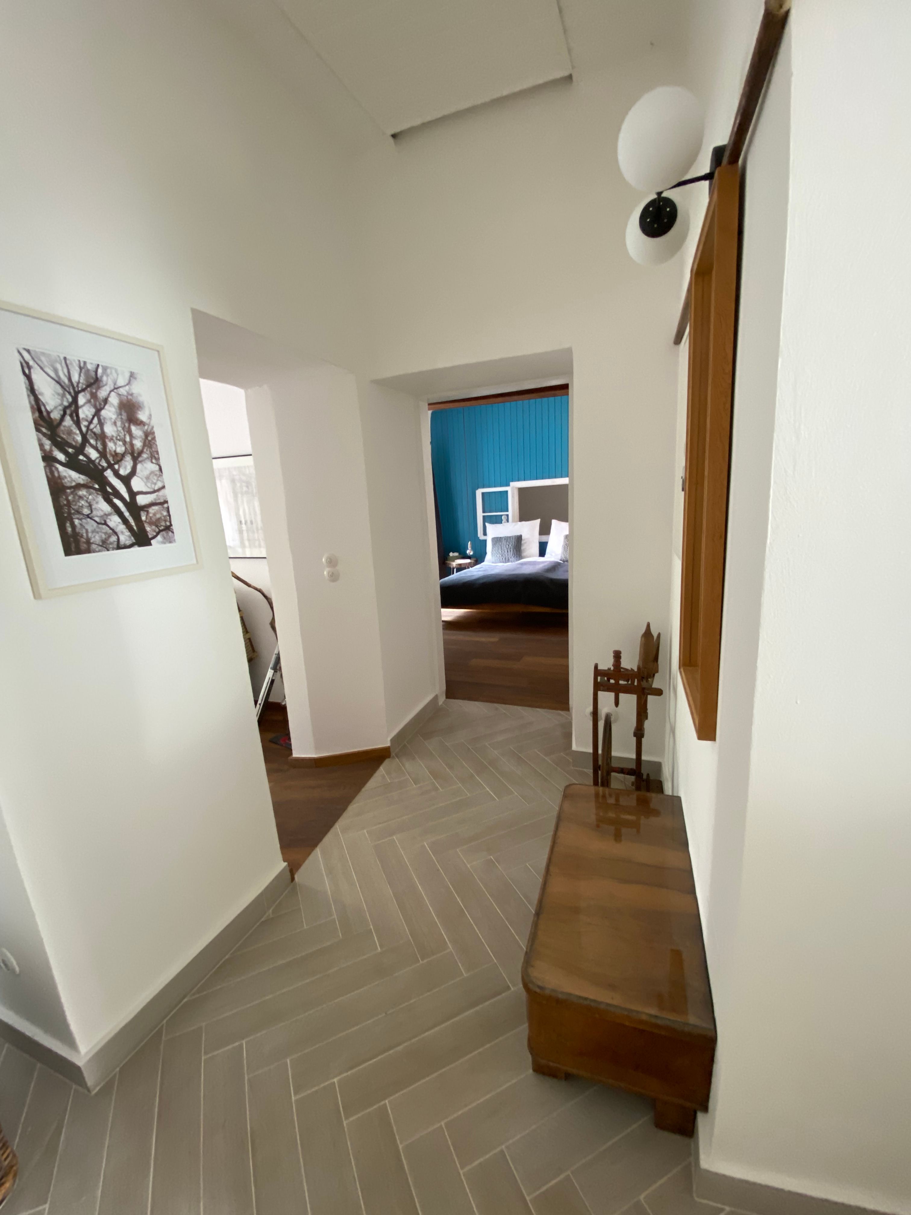 Anteroom Hallway