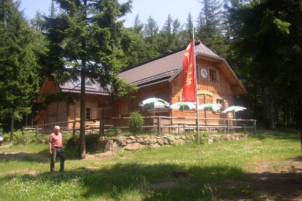 Gföhlberghütte in summer