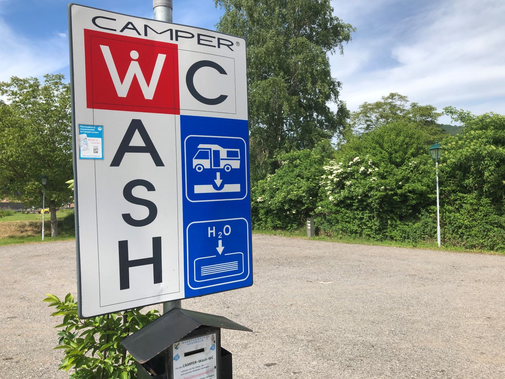 Washing area for motorhomes