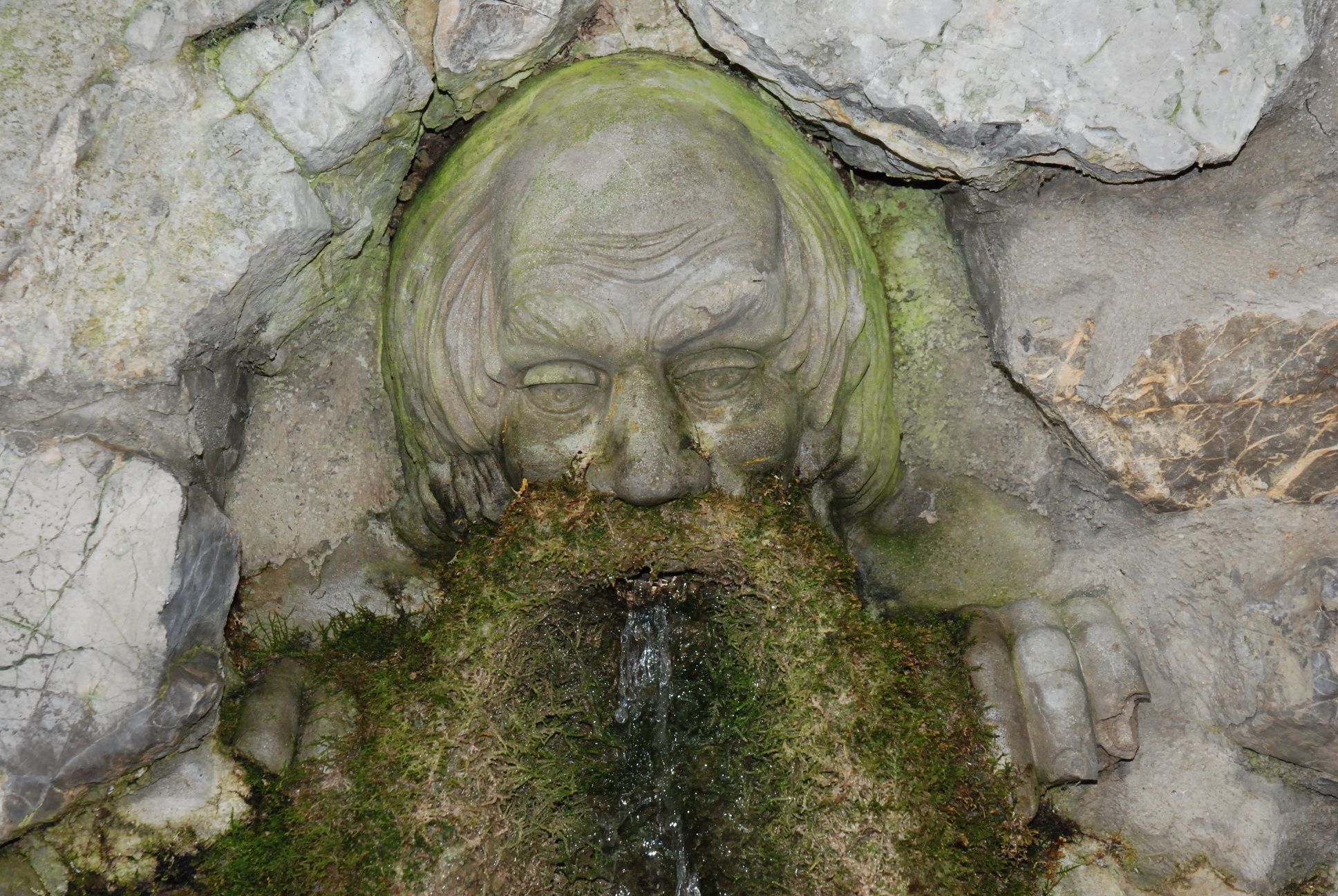 Wildenau fountain